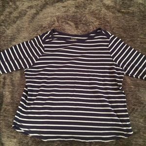 NorthCrest striped elbow length shirt.